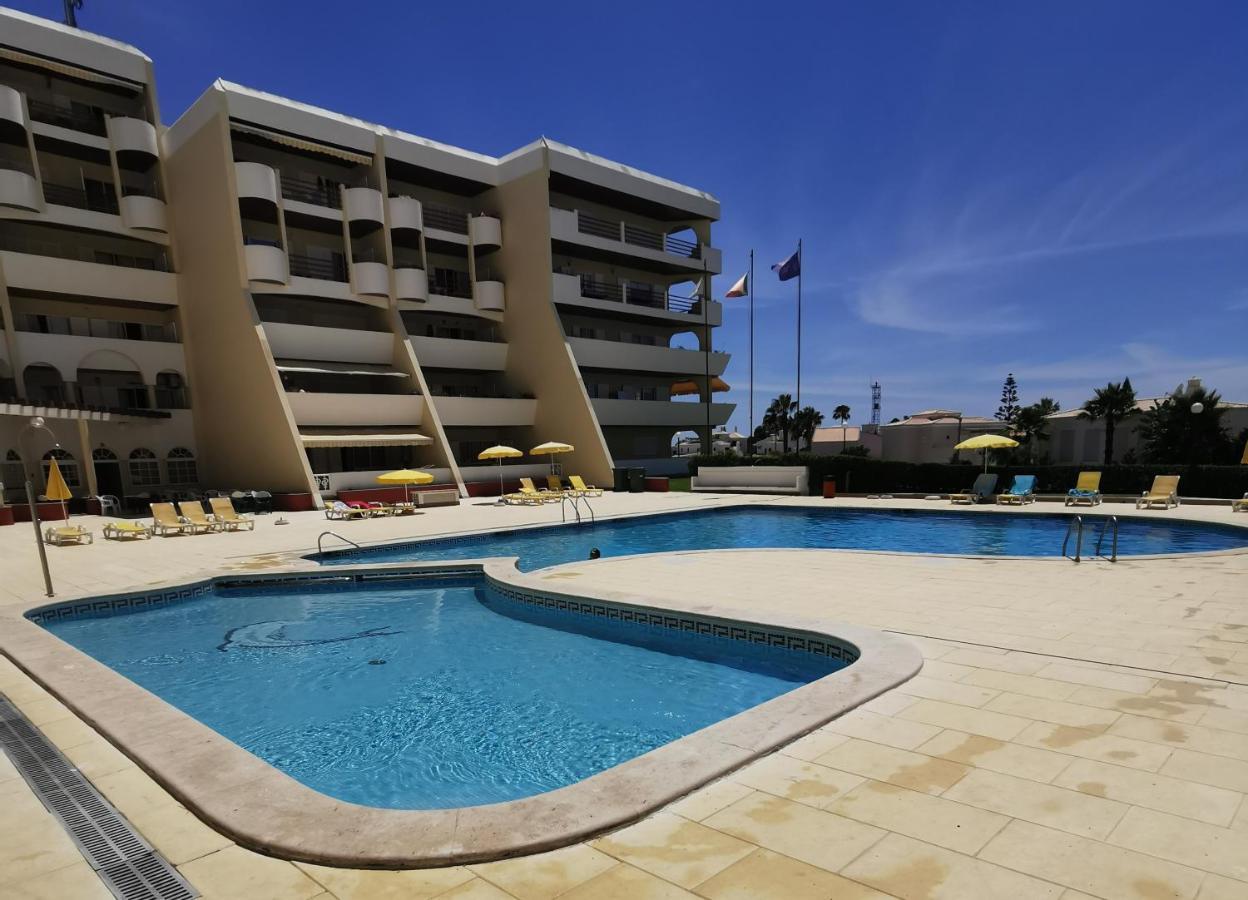 Apartamento T2 Palmeira Gale-Praia Da Gale Guia  Ngoại thất bức ảnh