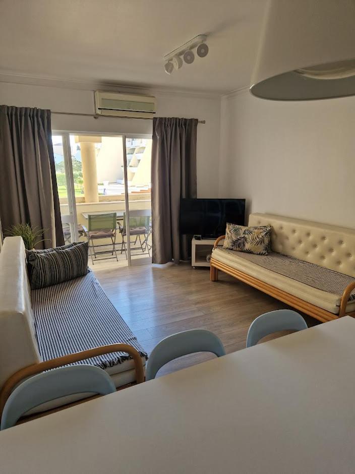 Apartamento T2 Palmeira Gale-Praia Da Gale Guia  Ngoại thất bức ảnh